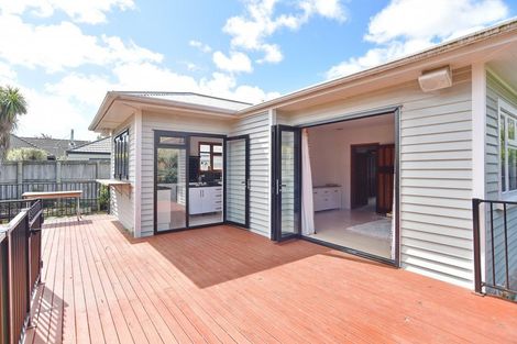 Photo of property in 135 Mcfaddens Road, St Albans, Christchurch, 8052
