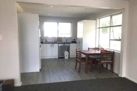 Photo of property in 2/171 Hills Road, Edgeware, Christchurch, 8013