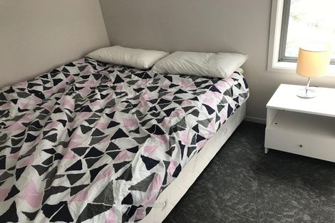 Photo of property in Harbour Green Apartments, 912/11 Union Street, Auckland Central, Auckland, 1010