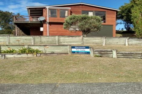 Photo of property in 100 Onemana Drive, Onemana, Whangamata, 3691