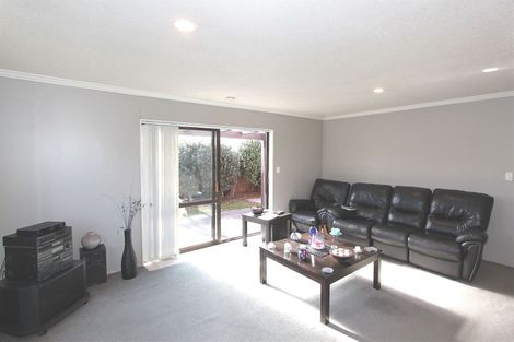 Photo of property in 26 Kirsten Place, Parklands, Christchurch, 8083