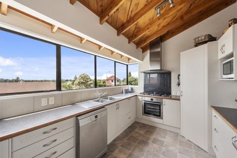 Photo of property in 27 Northview Lane, Nawton, Hamilton, 3200