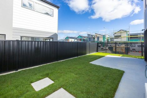 Photo of property in 11 Mawai Hakona Drive, Wallaceville, Upper Hutt, 5018