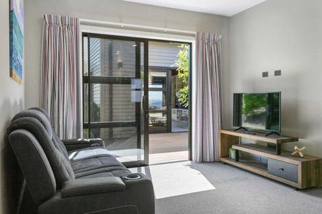Photo of property in 67 Lomond Grove, Acacia Bay, Taupo, 3385