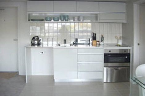 Photo of property in Halsey Apartments At Lighter Quay, 112/77 Halsey Street, Auckland Central, Auckland, 1010