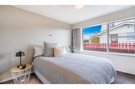 Photo of property in 66 Kitchener Street, Gore, 9710