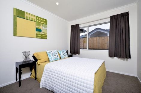 Photo of property in 7 Pohue Avenue, Huapai, Kumeu, 0810