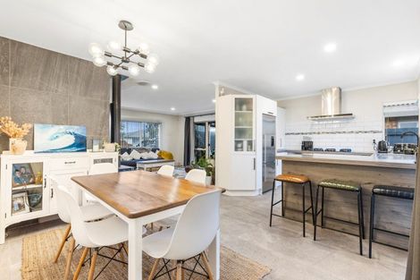 Photo of property in 159 Evans Road, Papamoa Beach, Papamoa, 3118