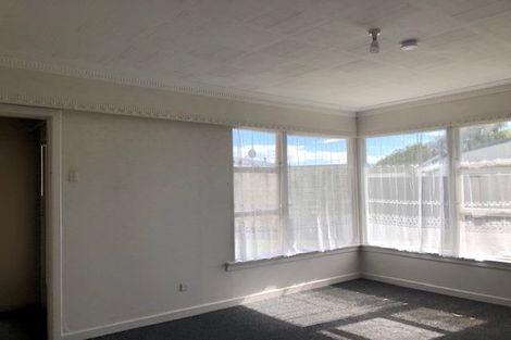 Photo of property in 93 Conway Crescent, Glengarry, Invercargill, 9810