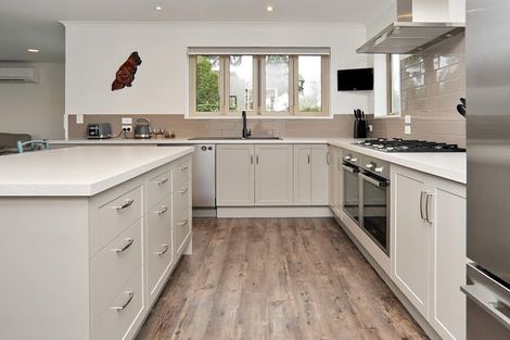 Photo of property in 7 Ballarat Road, Rangiora, 7400