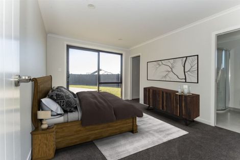 Photo of property in 11 Lewis Way, Cambridge, 3434