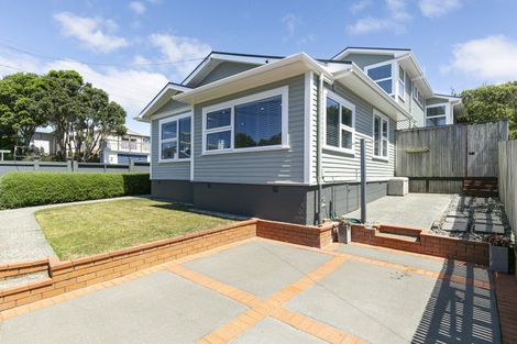 Photo of property in 96 Cashmere Avenue, Khandallah, Wellington, 6035