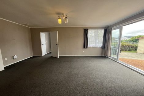 Photo of property in 33 Prouse Crescent, Naenae, Lower Hutt, 5011