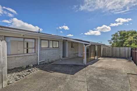 Photo of property in 2/168 Pigeon Mountain Road, Half Moon Bay, Auckland, 2012