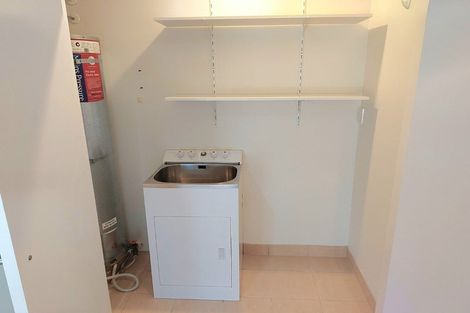 Photo of property in 45 Kittiwake Drive, Schnapper Rock, Auckland, 0632