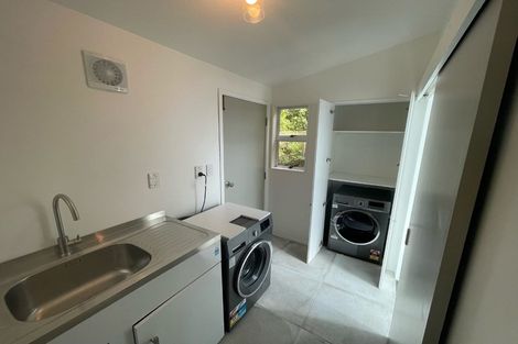 Photo of property in 9 Selkirk Way, Karori, Wellington, 6012