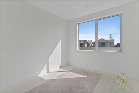 Photo of property in 37 Aviation Street, Takanini, 2112