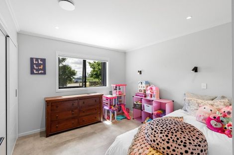 Photo of property in 324 Kimberley Road, Levin, 5571