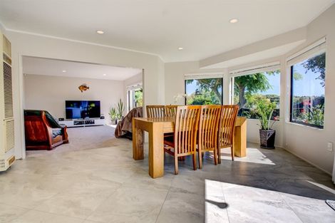 Photo of property in 25 Dallinger Street, St Andrews, Hamilton, 3200