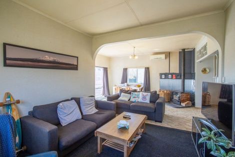 Photo of property in 50 Pitt Street, Raetihi, 4632