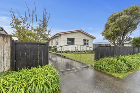 Photo of property in 219 Parklands Avenue, Bell Block, New Plymouth, 4312