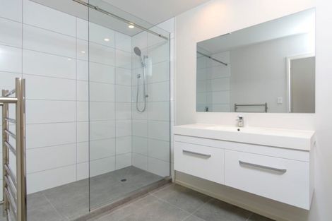 Photo of property in 80c Market Place, Papamoa Beach, Papamoa, 3118