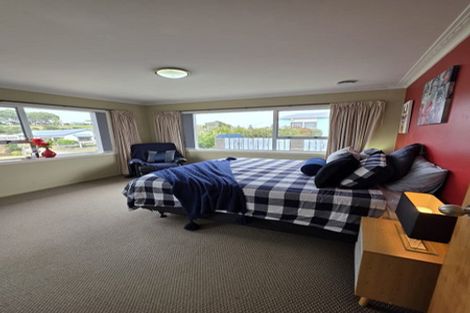 Photo of property in 10 Culzean Grove, Bell Block, New Plymouth, 4312