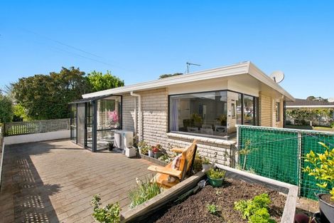 Photo of property in 3/30 Whiteley Street, Moturoa, New Plymouth, 4310