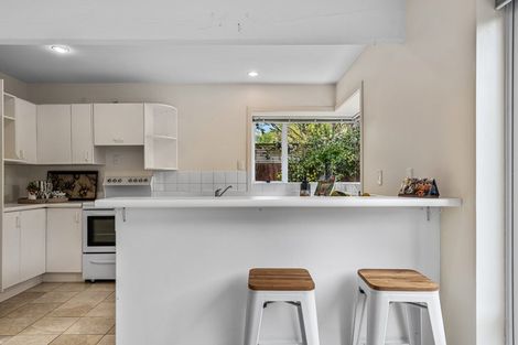 Photo of property in 1/84 Bowenvale Avenue, Cashmere, Christchurch, 8022