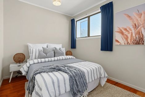 Photo of property in 4 Motiti Road, Papamoa Beach, Papamoa, 3118