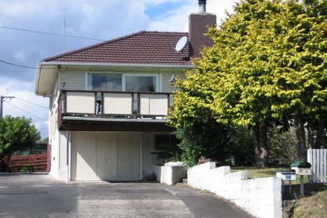 Photo of property in 10a Bishop Street, Green Bay, Auckland, 0604