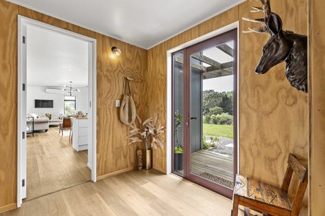 Photo of property in 62 Kingsdale Park Drive, Aokautere, Palmerston North, 4471