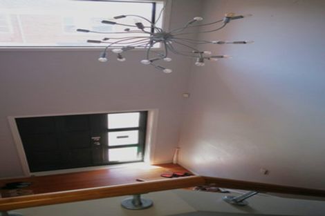 Photo of property in 26a Raleigh Road, Northcote, Auckland, 0627