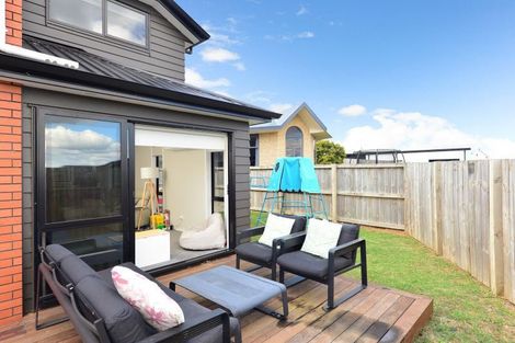 Photo of property in 9d North Ridge Drive, Rototuna North, Hamilton, 3210