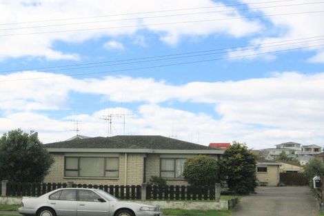 Photo of property in 2/417 Maunganui Road, Mount Maunganui, 3116