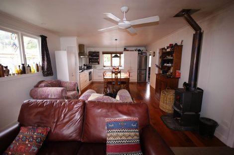 Photo of property in 107 Coromandel Street, Thames, 3500