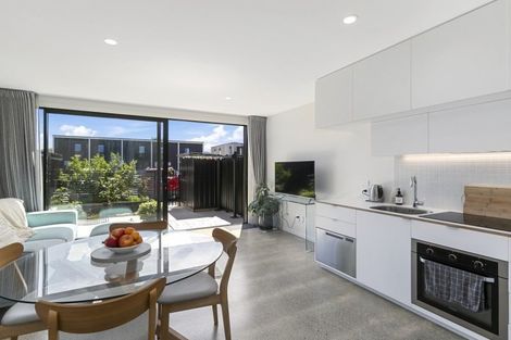 Photo of property in 4 Te Ara O Paetutu, Petone, Lower Hutt, 5012