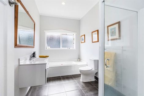 Photo of property in 8 Henry Street, Kensington, Whangarei, 0112