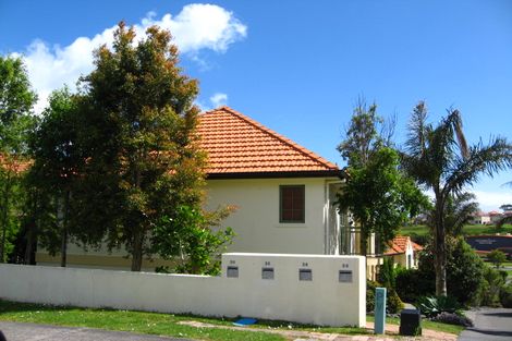 Photo of property in 28 Parkwood Crescent, Gulf Harbour, Whangaparaoa, 0930