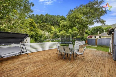 Photo of property in 457 Stokes Valley Road, Stokes Valley, Lower Hutt, 5019