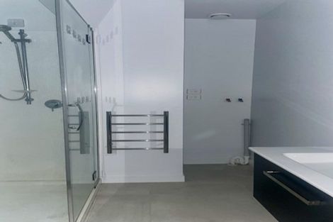 Photo of property in Frank Sargeson Apts, 201/74 Anzac Street, Takapuna, Auckland, 0622