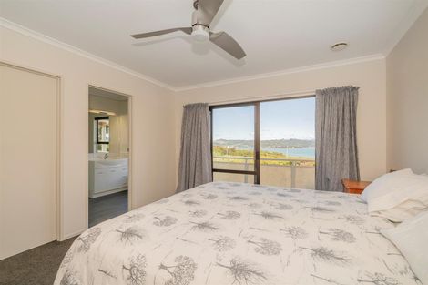 Photo of property in 1 Harbour Lights Terrace, Whitianga, 3592