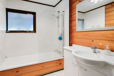 Photo of property in 950a Te Ngae Road, Owhata, Rotorua, 3074