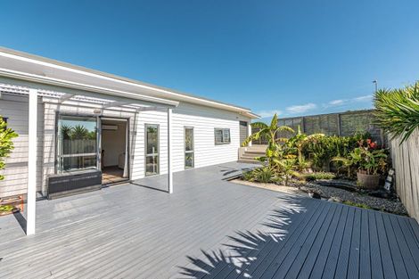 Photo of property in 47 Seafront Road, Castlecliff, Whanganui, 4501