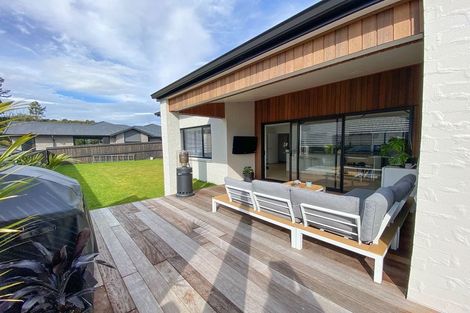 Photo of property in 12 Arohena Court, Ohauiti, Tauranga, 3112