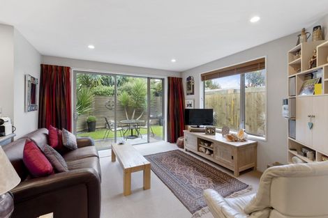 Photo of property in 2/62 Radley Street, Woolston, Christchurch, 8023