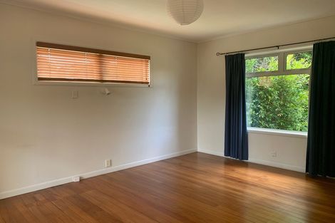Photo of property in 62 Sylvan Crescent, Te Atatu South, Auckland, 0610