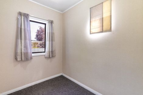 Photo of property in 142 Ross Street, Grasmere, Invercargill, 9810