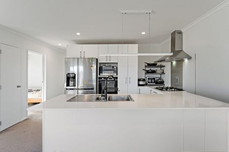 Photo of property in 113 Kuaka Drive, Takanini, 2112