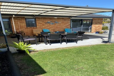 Photo of property in 2 Wakatere Place, Thames, 3500